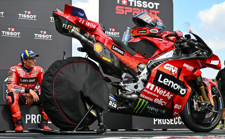 MotoGP 2025: Marc Marquez Cetak Paruh Musim Paling Gemilang!
